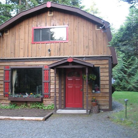 Cedar Song B&B Парксвилл Экстерьер фото